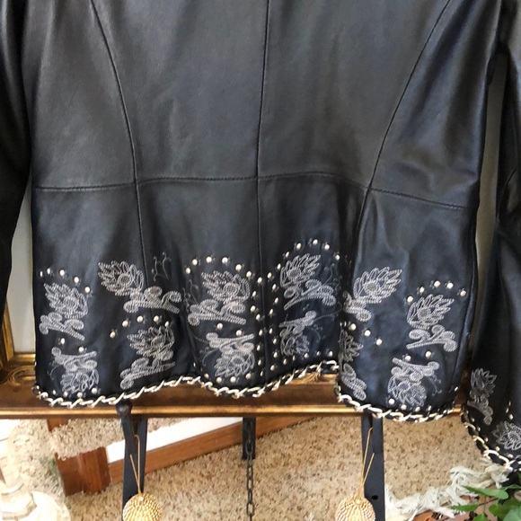 Leather jacket - Picture 6 of 10